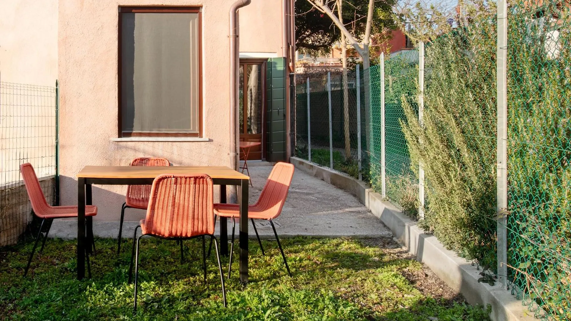 Glass Of Murano Luxury Apartment Venedik